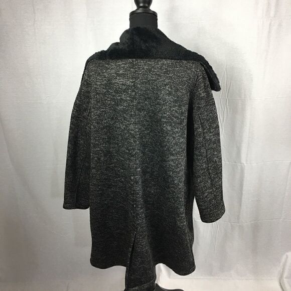 Steve Madden charcoal gray 1X faux fur lined coat - Picture 3 of 8